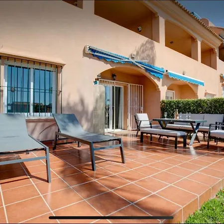 Apartment Playa Azul - No 1 - Beachfront